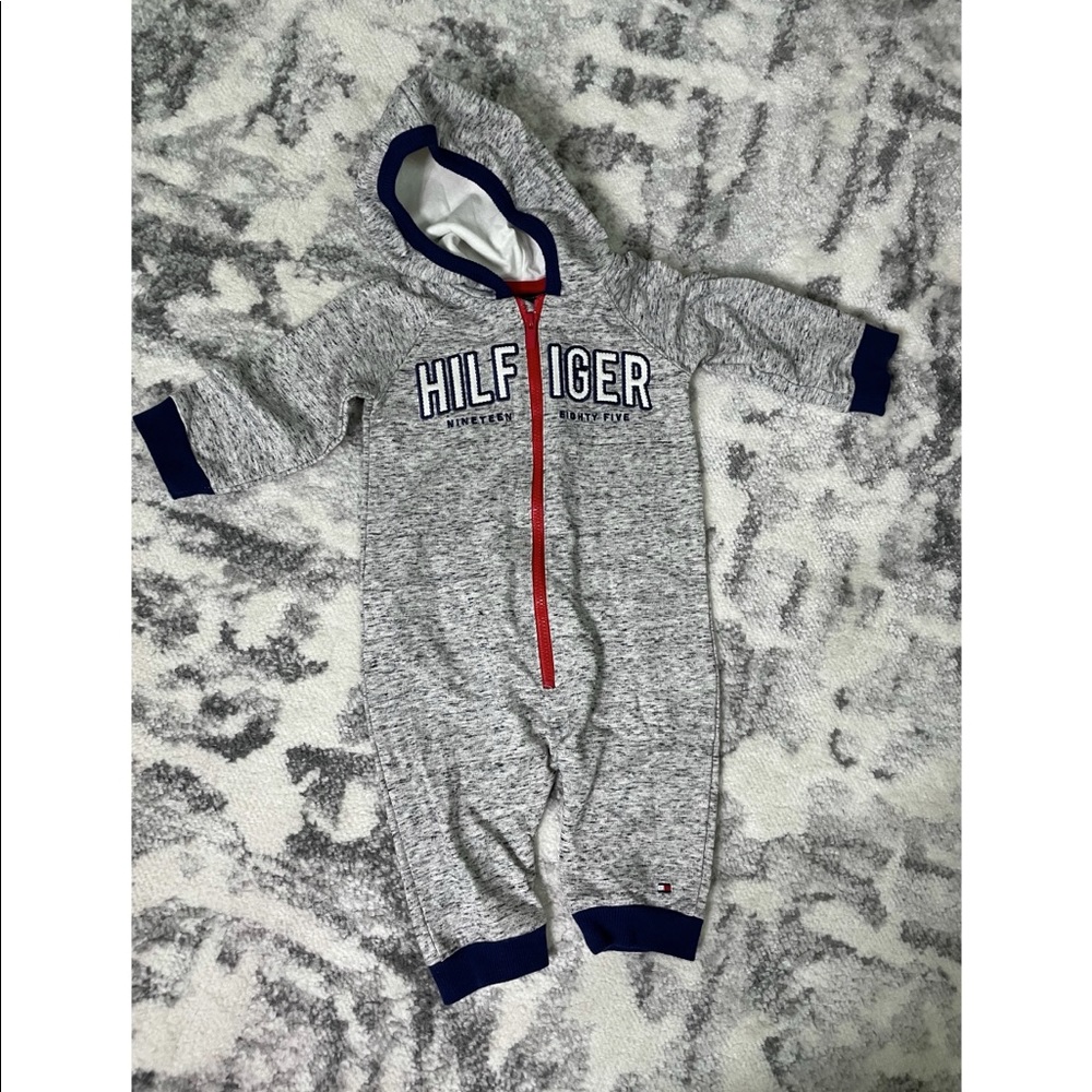 Tommy Hilfiger- Baby Romper (Like New)